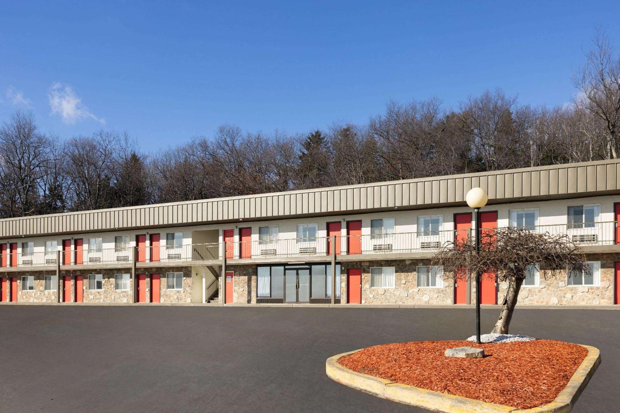 Super 8 By Wyndham 3* Hazleton